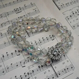 Elegant Crystal Beaded Necklace